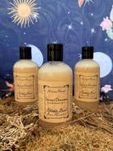 Charger l'image dans la galerie, Sweet Dreams Bubble Bath - 8fl oz