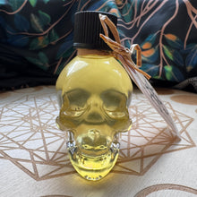 Load image into Gallery viewer, Skull Shaped Oil Bottles