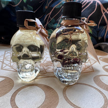 Load image into Gallery viewer, Skull Shaped Oil Bottles