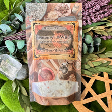 Charger l'image dans la galerie, Saison de la sorcière Automne magique Sel de bain d’automne entièrement naturel