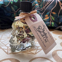 Load image into Gallery viewer, Skull Shaped Oil Bottles