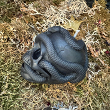 Load image into Gallery viewer, Skull and Snake Shaped Candle
