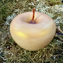 Load image into Gallery viewer, Apple Shaped Candle