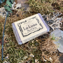 Charger l'image dans la galerie, Savon Magique Lune La Luna