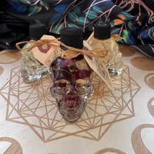 Load image into Gallery viewer, Skull Shaped Oil Bottles