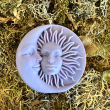 Load image into Gallery viewer, Sun and Moon Shaped Candle