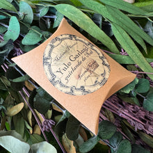 Load image into Gallery viewer, Cone Incense - 1 Tin of 12 Cones