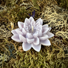 Load image into Gallery viewer, Lotus Flower Shaped Candles for the Water lover!