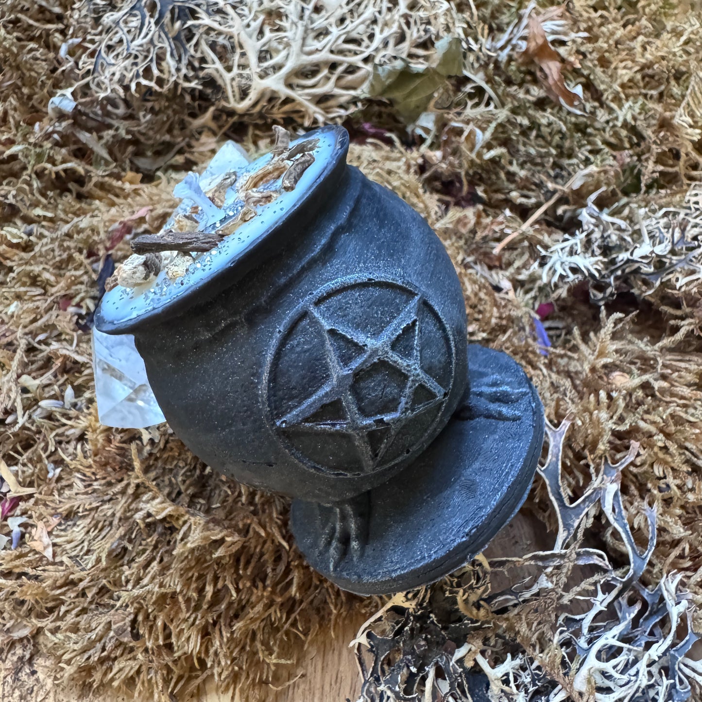 Deluxe Witch's Cauldron Shaped Spell Candles