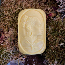 Load image into Gallery viewer, Deluxe Spell Soaps