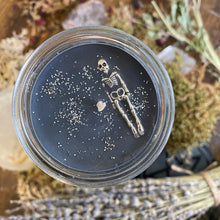 Load image into Gallery viewer, Santa Muerte Spell Candle