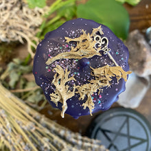 Charger l'image dans la galerie, Bougie magique à grand pilier de sorcellerie de dévotion Hekate