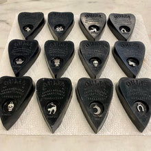 Charger l'image dans la galerie, Ouija Board Planchet Charm Savon