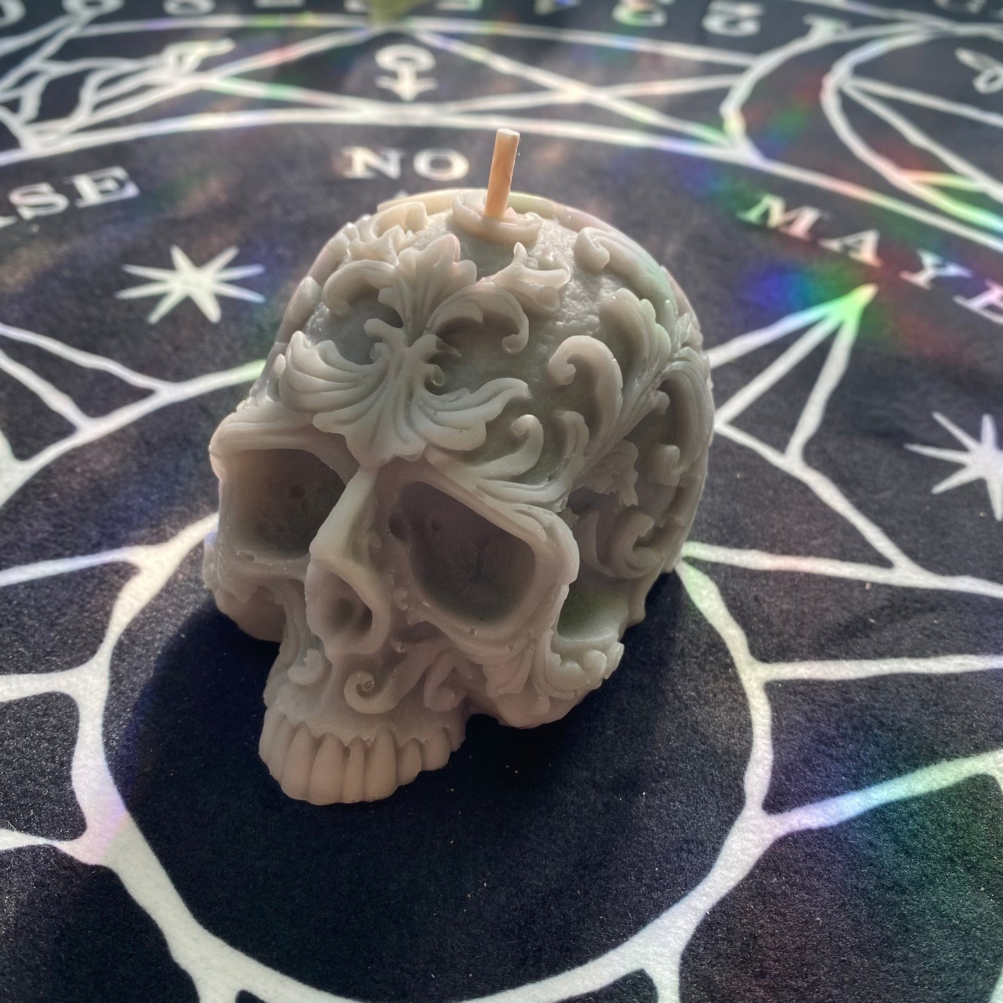 Filigree Skull Shaped Candle (Silver)