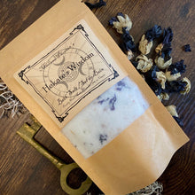 Load image into Gallery viewer, Hekate’s Blessing Spiritual Goddess Bath