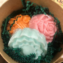 Charger l'image dans la galerie, Échantillonneur de savon magique aux fleurs