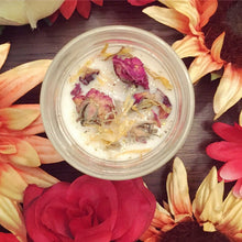 Load image into Gallery viewer, Summer Blossoms Spell Candle