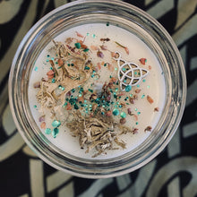 Charger l'image dans la galerie, Bougie d’autel de sort de déesse Cerridwen