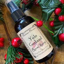 Load image into Gallery viewer, Yule Garland Holiday Spray