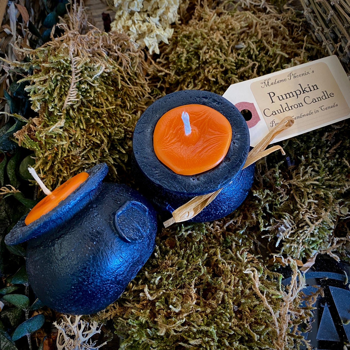 Bougie en forme de chaudron de sorcière magique