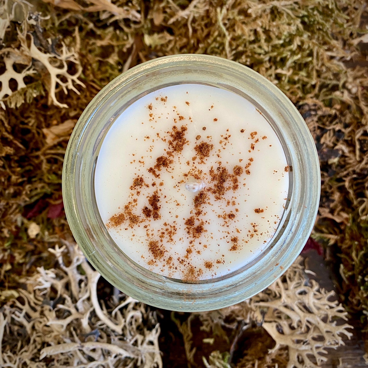 Bougie du solstice de bénédiction d’abondance saisonnière de vacances au lait de poule enrichi