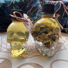 Load image into Gallery viewer, Skull Oil Bottles
