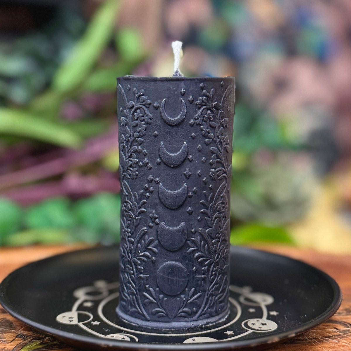 New Moon Shaped Pillar Candle