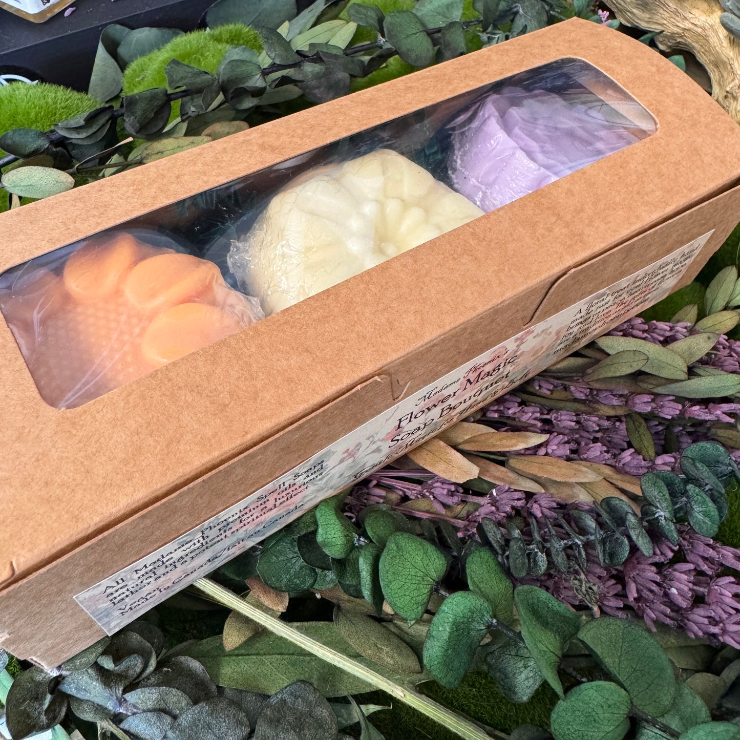 Échantillonneur de savon magique aux fleurs