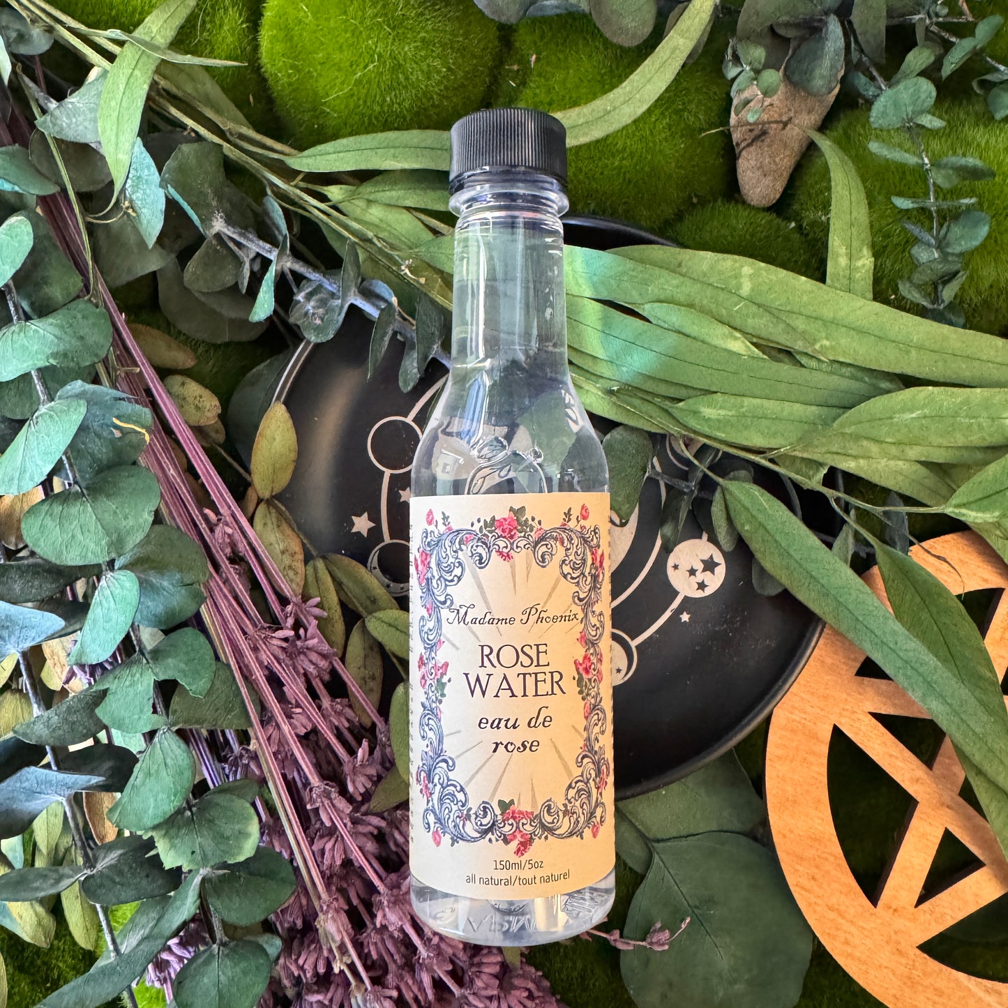 Eau de rose pour la magie et les soins de la peau - Entièrement naturelle