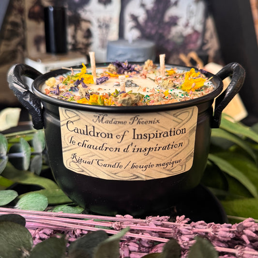 Chaudron d’inspiration, bougies de sort