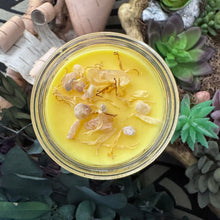 Load image into Gallery viewer, Archangel Raphael Petition Candle
