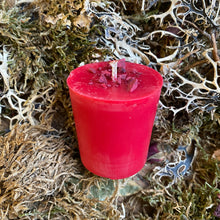 Load image into Gallery viewer, Dragons Blood votive candles
