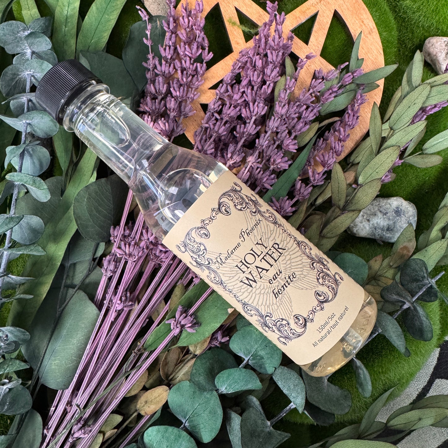 Eau bénite et consacrée
