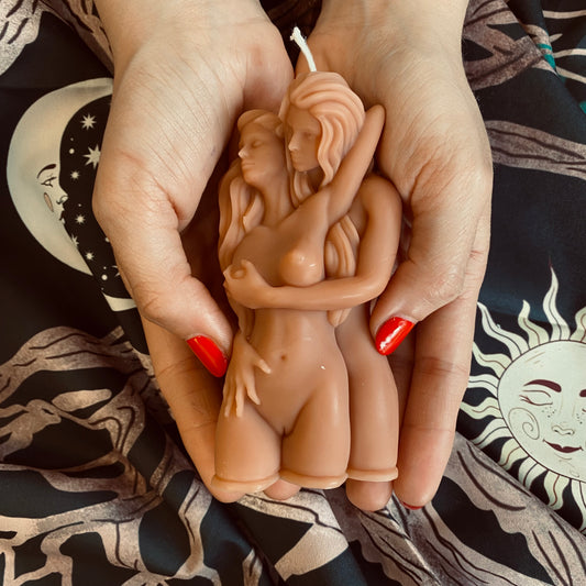 Bougie de sort d’amour gay de femmes de couple de même sexe