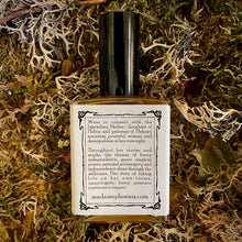 Load image into Gallery viewer, Medea Perfume
