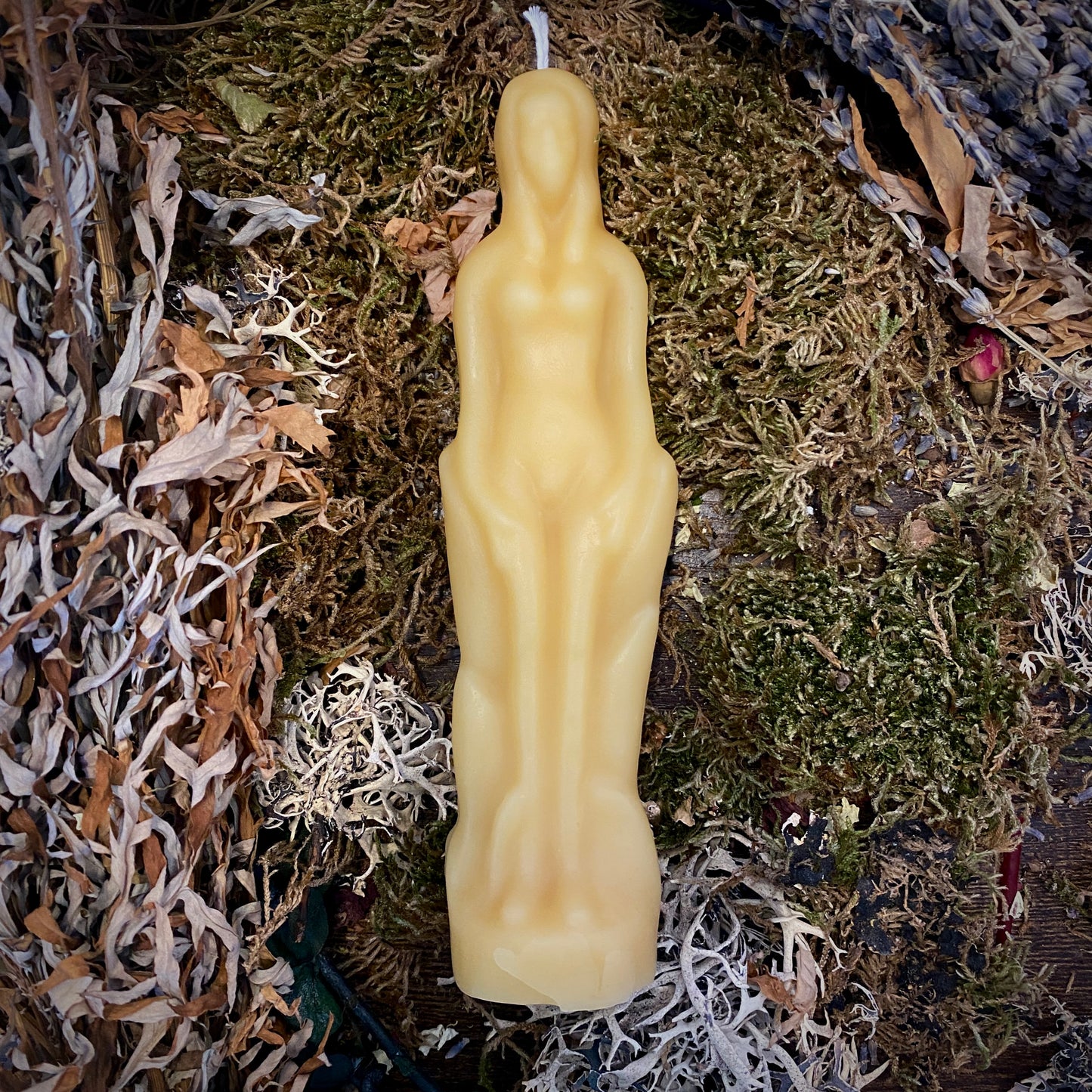 Bougie féminine en cire d'abeille