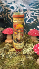 Charger et lire la vidéo dans la visionneuse de la Galerie, Mushroom Magic 7 Day Candle
