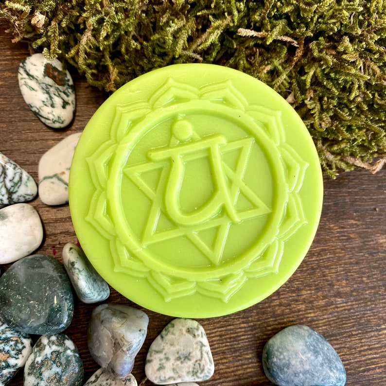 Savon entièrement naturel de guérison et d’équilibrage des chakras