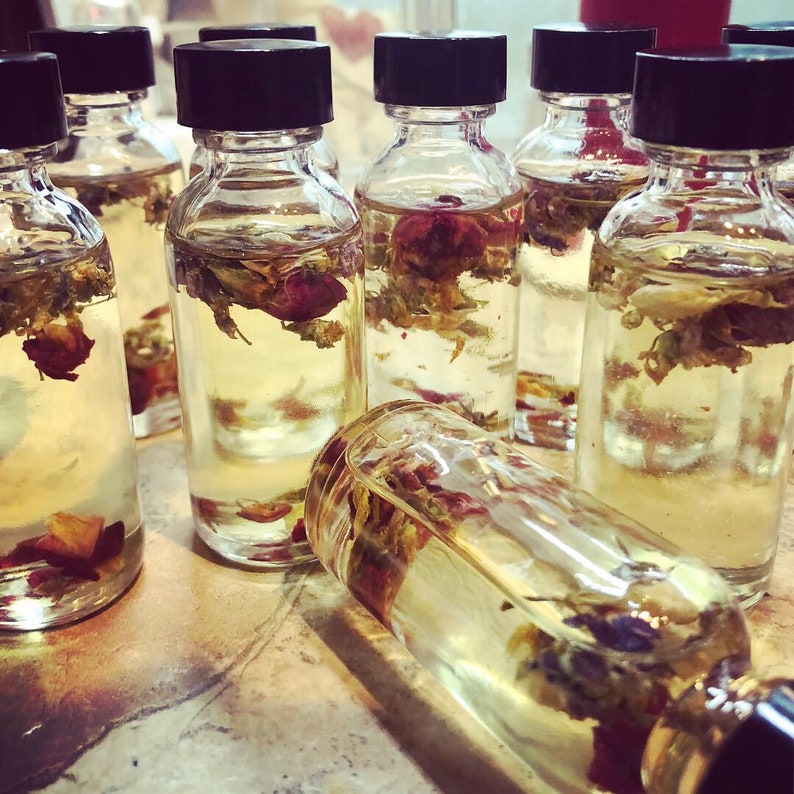 Huile essentielle de Fleur de Mai Beltane, huile d'onction de parfum