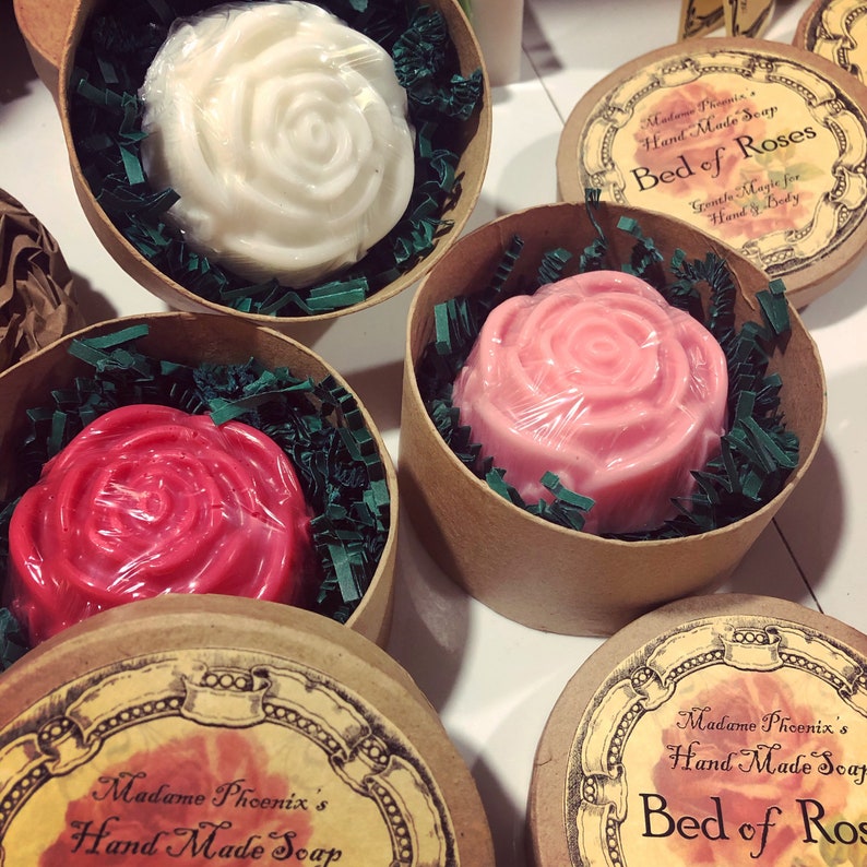 Bed of Roses Deluxe Soap
