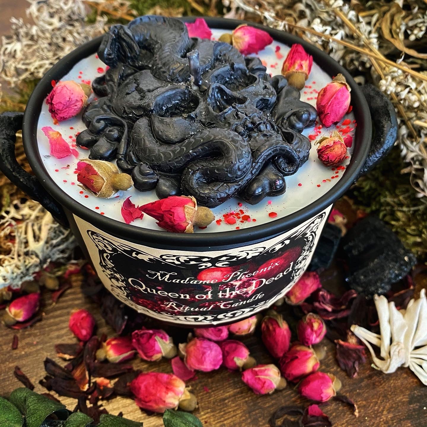 Queen of the Dead Cauldron Spell Candle