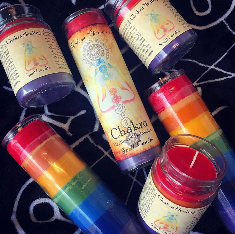 Bougie de sort magique chargée de Reiki d’équilibrage des chakras