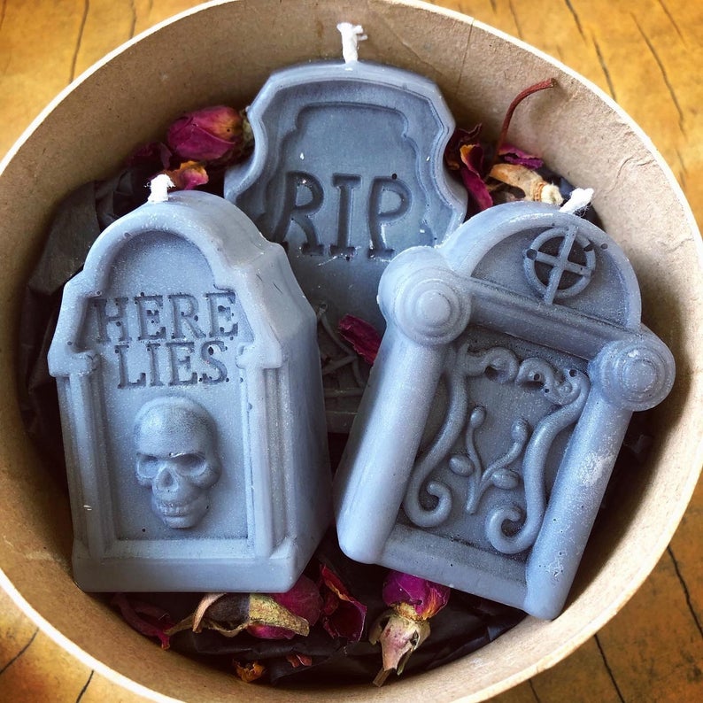 Bougies d’autel de l’ancêtre Samhain du cimetière
